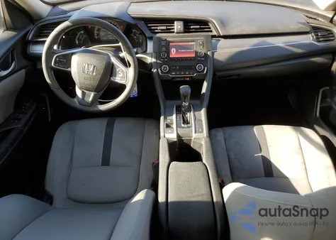 2018 Honda Civic Lx z USA, uszkodzony, nr VIN 2HGFC2F55JH592218